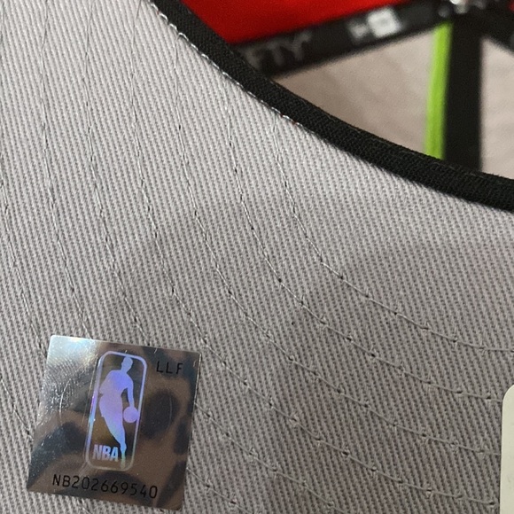 Men's Atlanta Hawks New Era Red 2019 NBA Draft 59FIFTY Fitted Hat Cap - Picture 6 of 6